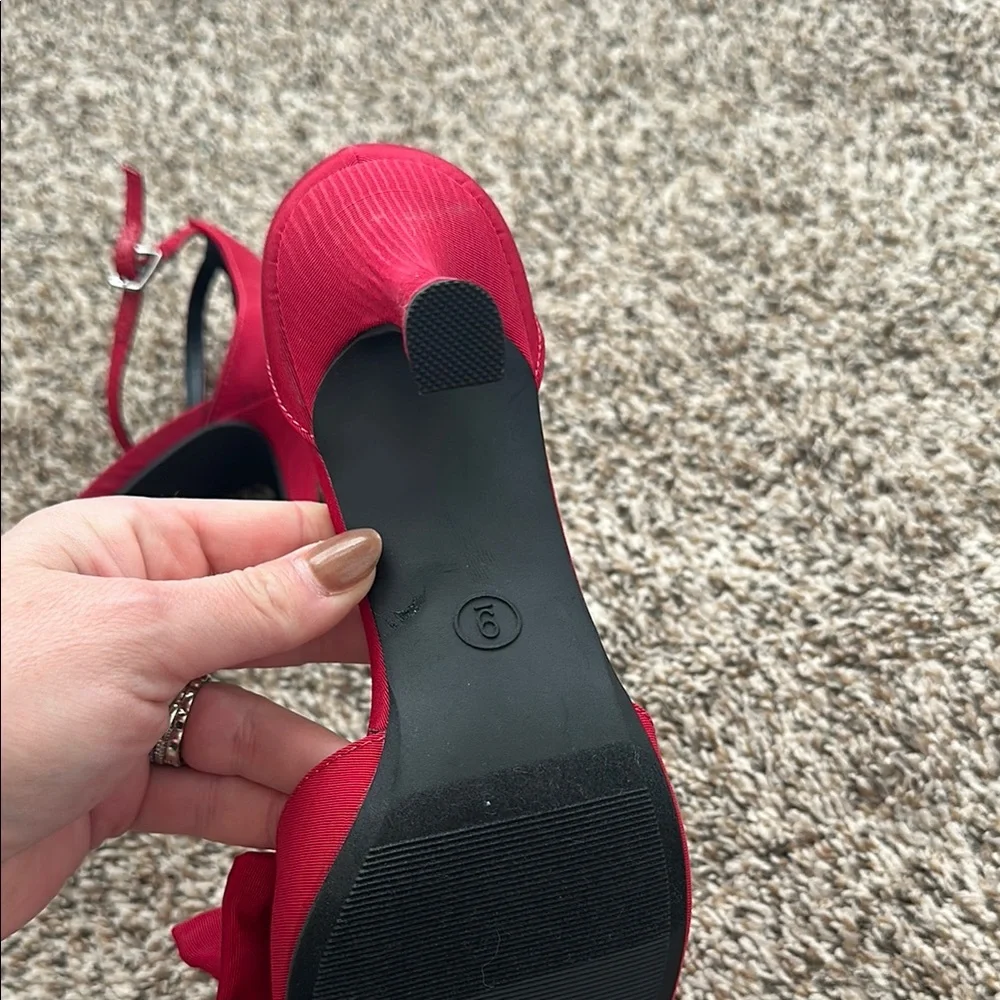 Brand NEW Grace Bow Pumps with Memory Foam - Picture 7 of 8